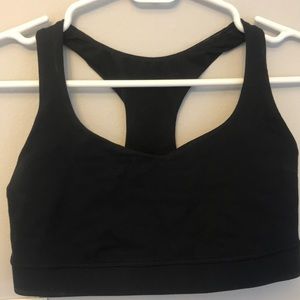 Black lululemon sports bra